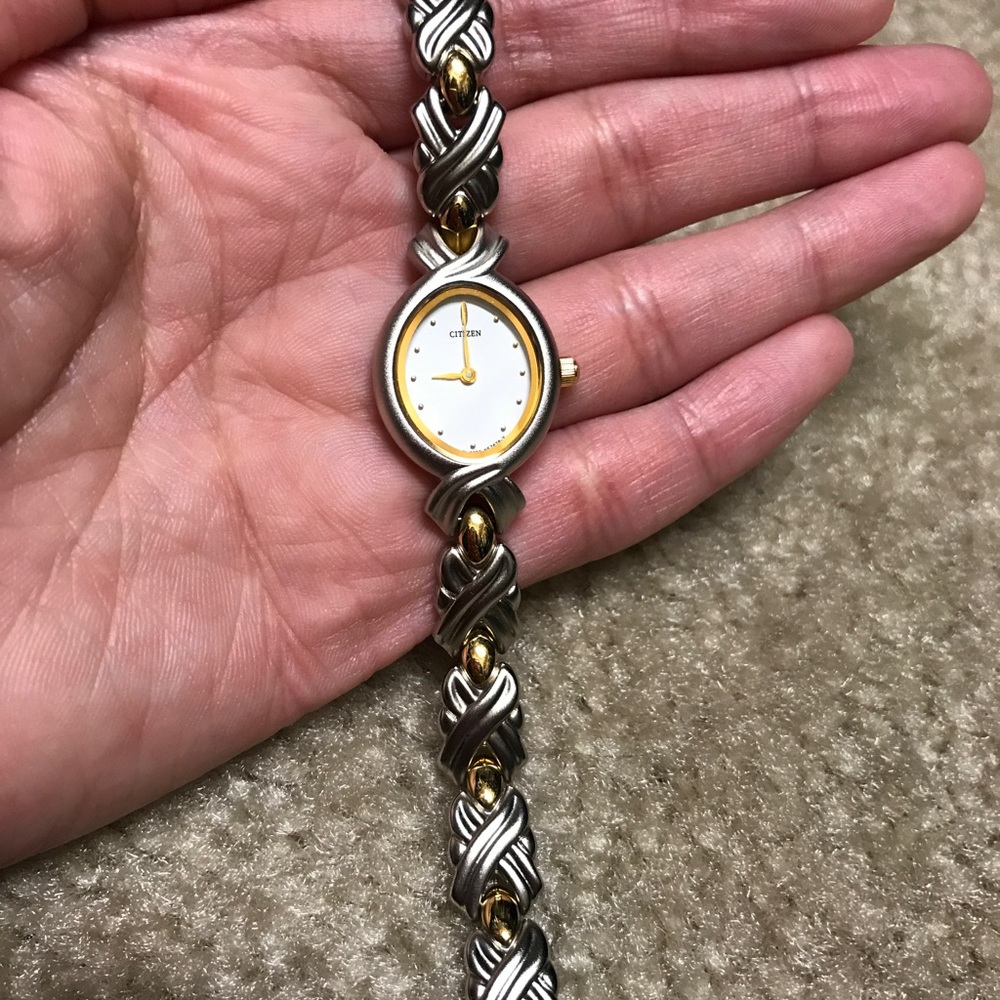 Vintage Ladies Citizen Watch Two Tone